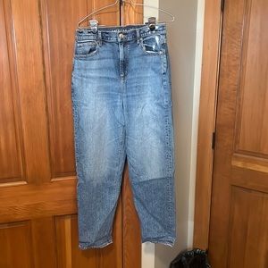 American eagle mom jeans
